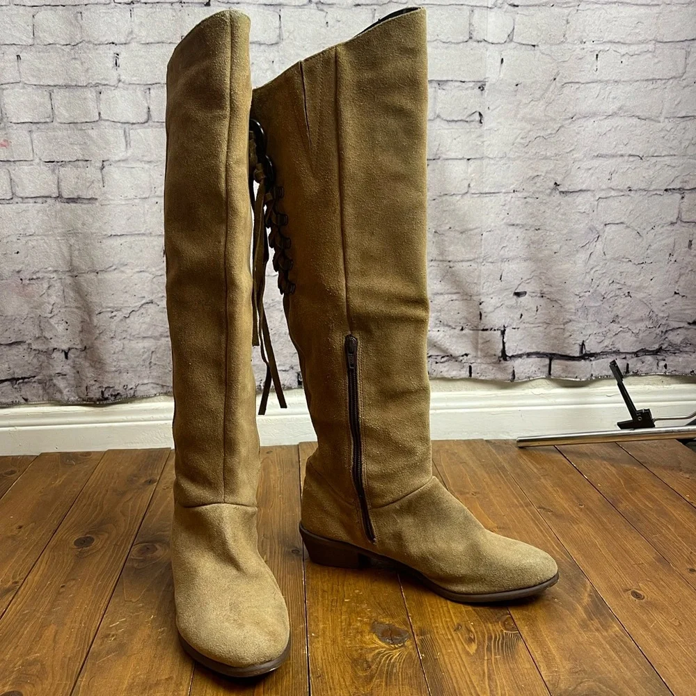 Naughty monkey tan suede knee high boots Womens size 7